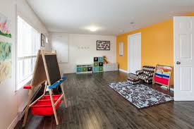 Home decorators collection montego oak 8 mm thick x 7 2 3 in wide 50 5 length laminate flooring 21 48 sq ft case 41393 the depot. 17 Delightful Interior Designs With Laminate Flooring