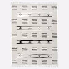 Black And White Square Rug Pradera Cotton Rug West Elm In 2020 Cotton Rug Rug Guide Zig Zag Rug