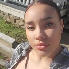 Janiqua Davis's Instagram, Twitter & Facebook