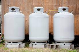 Nov 17, 2017 · a propane tank less than 125 gallons can be placed adjacent to the house, while larger tanks must be at least 10' away. Superior Propane Superiorprpn Twitter