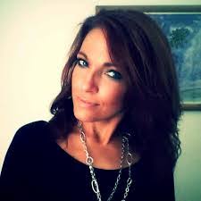 Nicole Weathers's Instagram, Twitter & Facebook