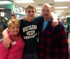 Logan Paul Lifestyle Net Worth Income Salary House Cars Favorites Affairs Awards Family Facts Biography Discover T Logan Paul Jake Paul Biography