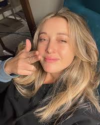 Bryn Newman (@brynnewman) • Instagram photos and videos