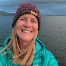 I WONDER...Why do so many people "chase" rare birds?