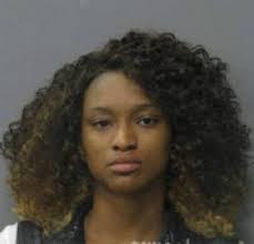 Shyra Mays's Instagram, Twitter & Facebook