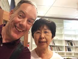 Lee Fee's Instagram, Twitter & Facebook