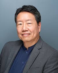 Today, the MacArthur park community was targeted by immigration agents. As  these agents descended, however, so did the advocates from across LA who  have been working diligently to build rapid response networks.