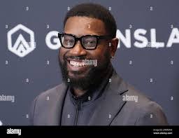 Shawn Pyle's Instagram, Twitter & Facebook