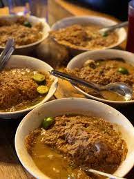 But the char kue tiau sorry, nope. Rasai Laksa Telur Goreng Bersarang Terbaik Di Kafe Setinggan Saji My
