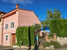 San roque del acebal is situated in san roque l'acebal. El Corral De Encima San Roque Del Acebal Asturias