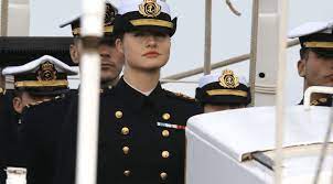 La Princesa Leonor se embarca en el Juan Sebastián de Elcano para iniciar  su formación naval - Diario de Santiago. Noticias de Santiago de Compostela  y Galicia.