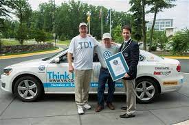 Volkswagen Passat Tdi Breaks Guinness World Record With 77 99 Mpg European Car By Toni Avery Volkswagen Tdi Volkswagen Passat Volkswagen