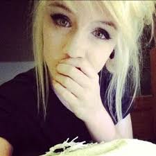 Cassidy Jones (@CassieJones_)