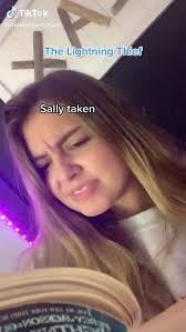 Avery Carter's Instagram, Twitter & Facebook