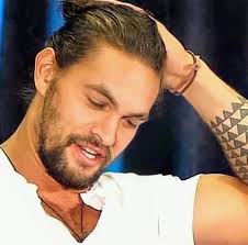 Good morning everyone Happy Momoa Tuesday everyone 💚💚💚