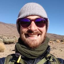 How to Master Nonverbal Communication with Co-Speakers