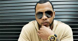 Whistle was written by flo rida, david glass, marcus killian, justin franks, breyan isaac and antonio mobley while production was handled by dj frank e and glass. Flo Rida S Whistle Tops This Week S Official Streaming Chart