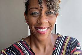 Alida Davis's Instagram, Twitter & Facebook