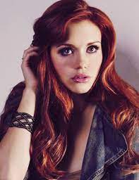 She is known for her roles as lydia martin in mtv's teen drama series 'teen wolf'. Holland Roden Teen Wolf Wikia Fandom