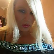 Gillian Armitage's Instagram, Twitter & Facebook