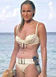 Includes diana rigg, honor blackman, michelle yeoh, halle although her character was not a glamorous one, her mysterious but sultry demeanour, long hair and super hot legs made her go down in history as. Top 5 Brilliant Bond Girl Hairstyles