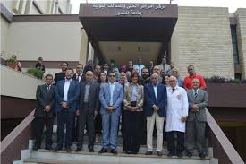 هو الشيخ محمد رشاد عبد السلام عبد الرحمان الشريف، من مواليد مدينة الخليل الفلسطينية في 1925 م، يعد أحد أشهر قراء القرآن الكريم في توفي الشيخ محمد رشاد الشريف في 26 سبتمبر 2016 عن عمر يناهز 91 سنة في عمان بعد سنوات مديدة من العطاء في شتى المجالات. ÙˆØ²ÙŠØ±Ø© Ø§Ù„Ù‡Ø¬Ø±Ø© ØªØ·Ù„Ù‚ Ù…Ø¨Ø§Ø¯Ø±Ø© Ù…ØµØ± Ø§Ù„Ù…Ù†ØµÙˆØ±Ø© Ù„Ø¯Ø¹Ù… Ù…Ø±ÙƒØ² Ø§Ù„ÙƒÙ„Ù‰ Ø¨ÙˆØ§Ø¨Ø© Ø£Ø®Ø¨Ø§Ø± Ø§Ù„ÙŠÙˆÙ… Ø§Ù„Ø¥Ù„ÙƒØªØ±ÙˆÙ†ÙŠØ©