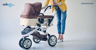 Kalau takut kulit bayi lecet saat belajar duduk di kursi berbahan plastik atau bahan lainnya, bahan kain sangat disarankan untuk dipakai. 9 Merk Stroller Bayi Terbaik Yang Ringan Dan Murah