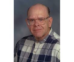 Larry August's Instagram, Twitter & Facebook