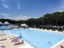 See 39 reviews, articles, and 23 photos of bagno romea, ranked no.2 on tripadvisor among 4 attractions in marina romea. Spiagge Laghi Fiumi Piscine Che Accettano Cani A Comacchio Lido Di Spina Dogwelcome Bagno Hawaii