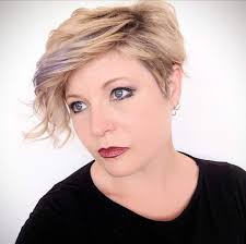 Angela Carini abandoned the match moments into it. She was expected to  compete against a man in women's sport. This is not right, fair or safe.  Men don't belong in women's sports. #