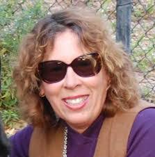 Melanie Mcneil's Instagram, Twitter & Facebook