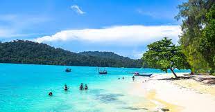 Langkawi permata kedah), is a district and an archipelago of 99 islands (plus five small islands visible only at low tide). Panduan Informasi Cara Lengkap Rinci Wisata Ke Pulau Langkawi Malaysia