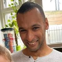 40+ "Barry Hooper" profiles