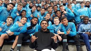 Douglas costa vuelve a gremio, donde se formó en las divisiones menores, tras 11 años en el fútbol europeo. Por Que Douglas Costa E Um Homem De Palavra Gzh