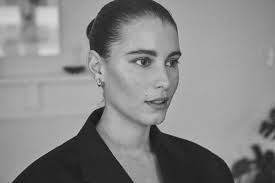 ESSENTIAL WORK BY DEREK HENDERSON & GRACE O'NEILL