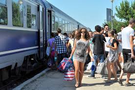 Găsiți cel mai ieftin bilet de tren mangalia spre constanţa. Au Pornit Spre Litoral Trenurile Soarelui È™i DouÄƒ Trenuri Private Vezi Mersul Trenurilor Cfr CÄƒlÄƒtori Astra Transcarpatic È™i Regio CÄƒlÄƒtori Revista Patronatelor