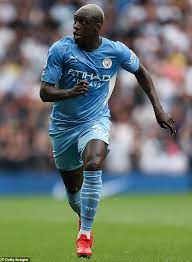 Man City Star Benjamin Mendy Arrives In Court In A Prison Truck Digichat