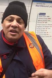 Legendary' Victoria station Tube announcer says he has 'nothing but pure  love' for commuters