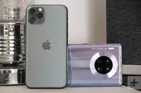 Iyi gunler iphone 11 almayi dusunuyorumda renk seciminde kararsiz kaldim yesille beyaz hoşuma gitti daha çok. Iphone Xr Vs Iphone 11 Hangisi