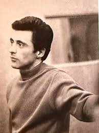 🇬🇧🇬🇧🇬🇧Absolutely amazing💖 Frankie Valli Valli and The Four  Seasons❤"Can't take my eyes off you"written by💥 Bob Gaudio and Bob Crewe  in 1967.Here live at the beautiful 🇬🇧Bournemouth International Center  on💥 July 3,2015.💖Robby