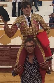 Jorge emilio gonzález martínez (born 16 april 1972 in mexico city), popularly known as el niño verde (the green boy), is a mexican politician affiliated with the ecologist green party of mexico (pvem). Puerta Grande Para Jorge Martinez En Alcudia De Guadix Granada Lascosasdeltoro