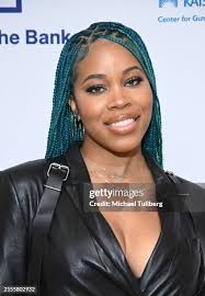 128 Photos & High Res Pictures