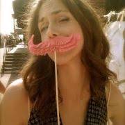 Laura Roebuck (lolliewroebuck)