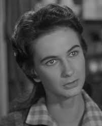 Miranda Jones's Instagram, Twitter & Facebook