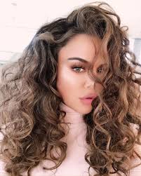 Khloe On Instagram Kkw Fragrance Khloe Alexandra Kardashian Khloe Kardashian Beauty