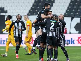 Beşiktaş fixtures tab is showing last 100 basketball matches with statistics and win/lose icons. Besiktas And Fenerbahce Lead Super Lig Race Daily Sabah