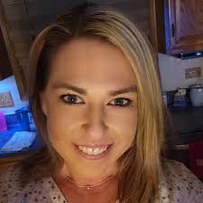 Angela Perillo's Instagram, Twitter & Facebook