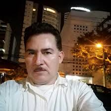 Agustín Zambrana en el Comité Pro Santa Cruz