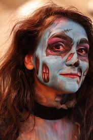 How to throw a Adult Halloween Party