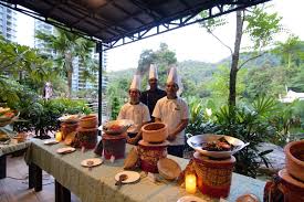 This is where ramadhan buffets come into play, featuring spreads of countless types of curries and meat, rice and desserts. Ipoh Echo Top 5 Hotels For Ramadhan Feast In Ipoh 2019